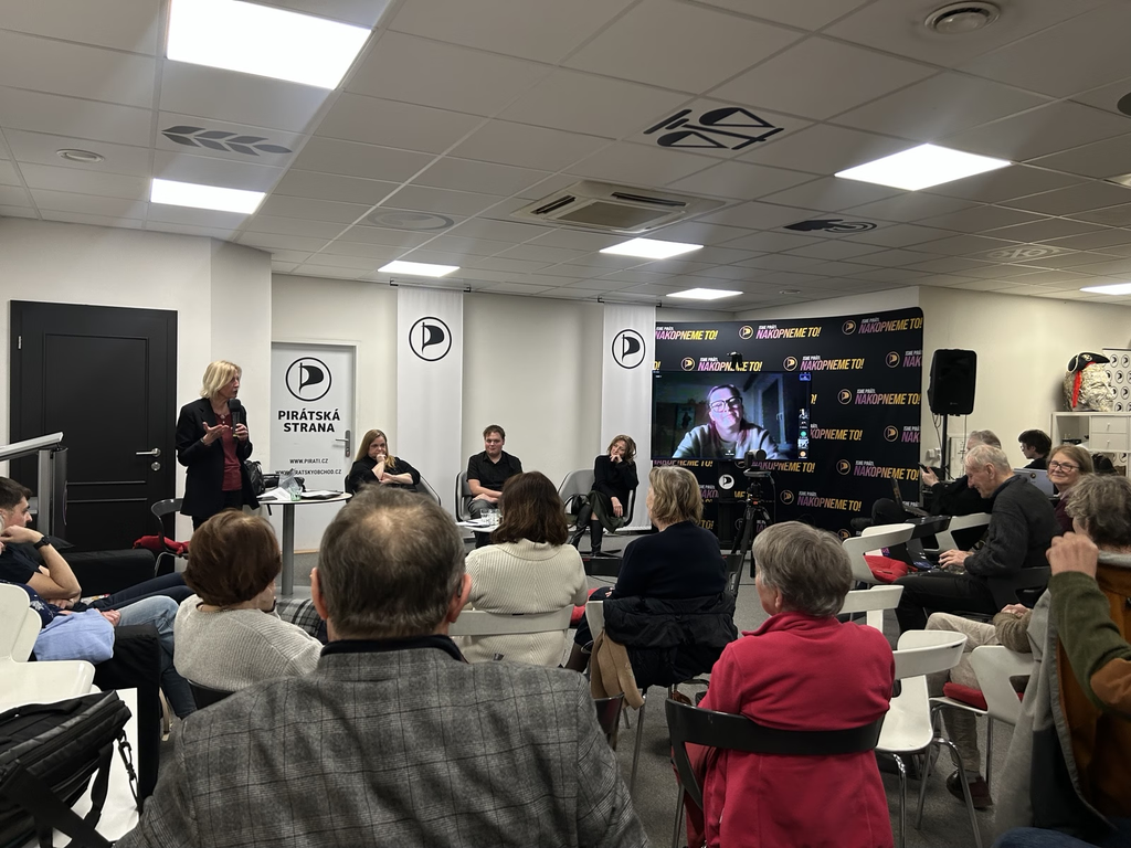 Mezigenerační debata o mediální obezřetnosti